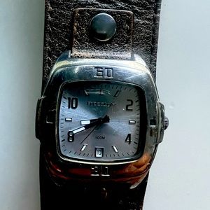 Freestyle watch with leather band